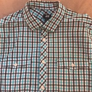 H&M Shirts - Short sleeve button down shirt H&M Shirts - Short sleeve button down shirt